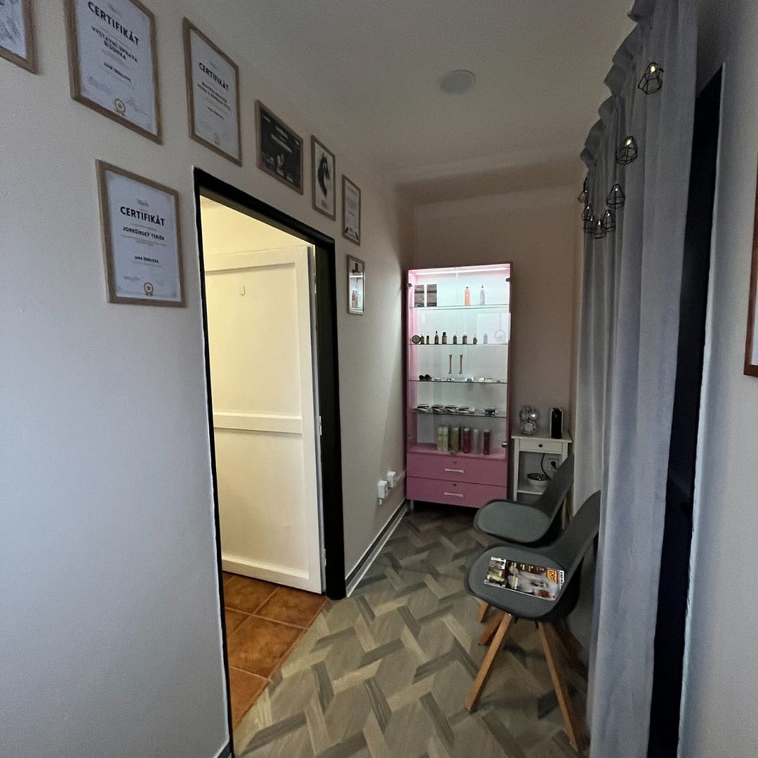 Domů 7 Psí salon Dogala Hostivice