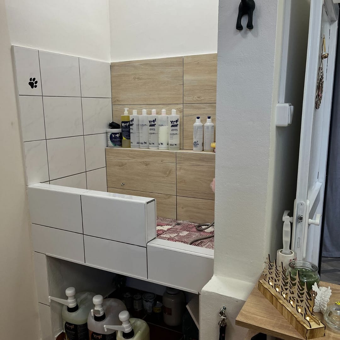 Domů 6 Psí salon Dogala Hostivice